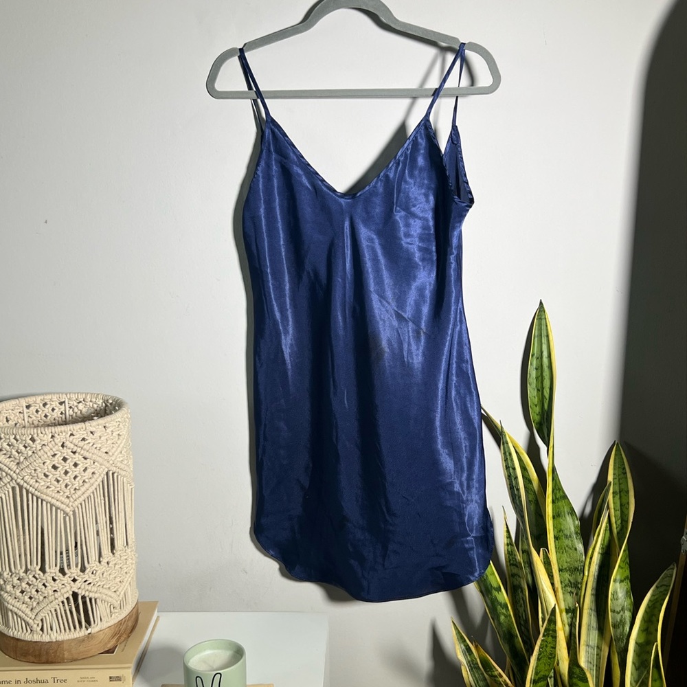 SOLD Vintage Honors Intimates Silky Chemise